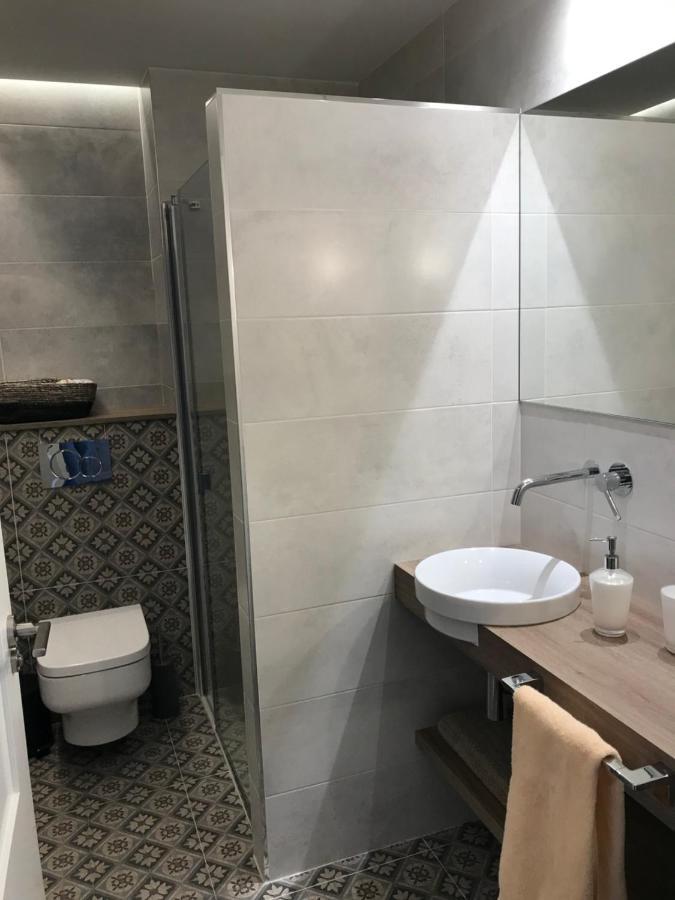 Apartamentos Duke Valladolid Bagian luar foto