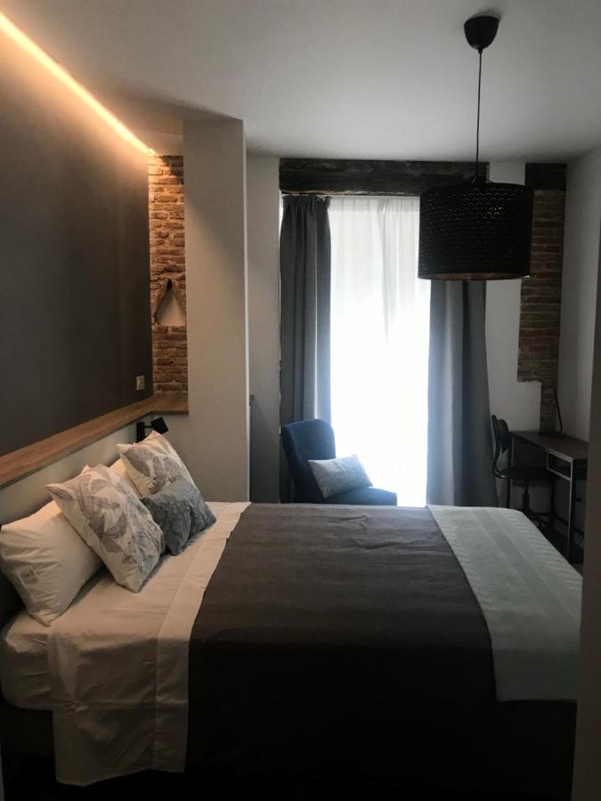 Apartamentos Duke Valladolid Bagian luar foto